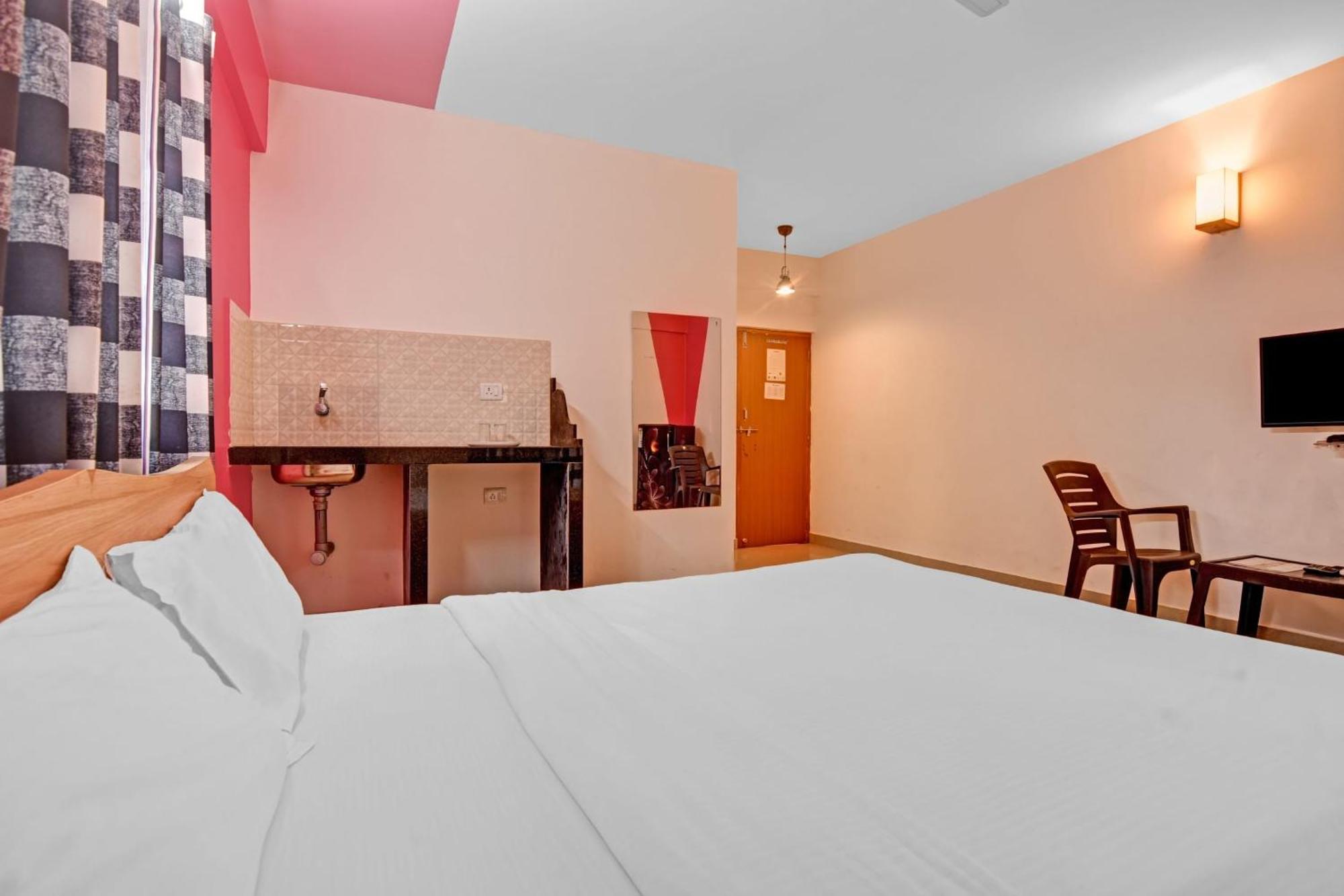 Hotel O Nanhe Guest House Parra Exterior foto